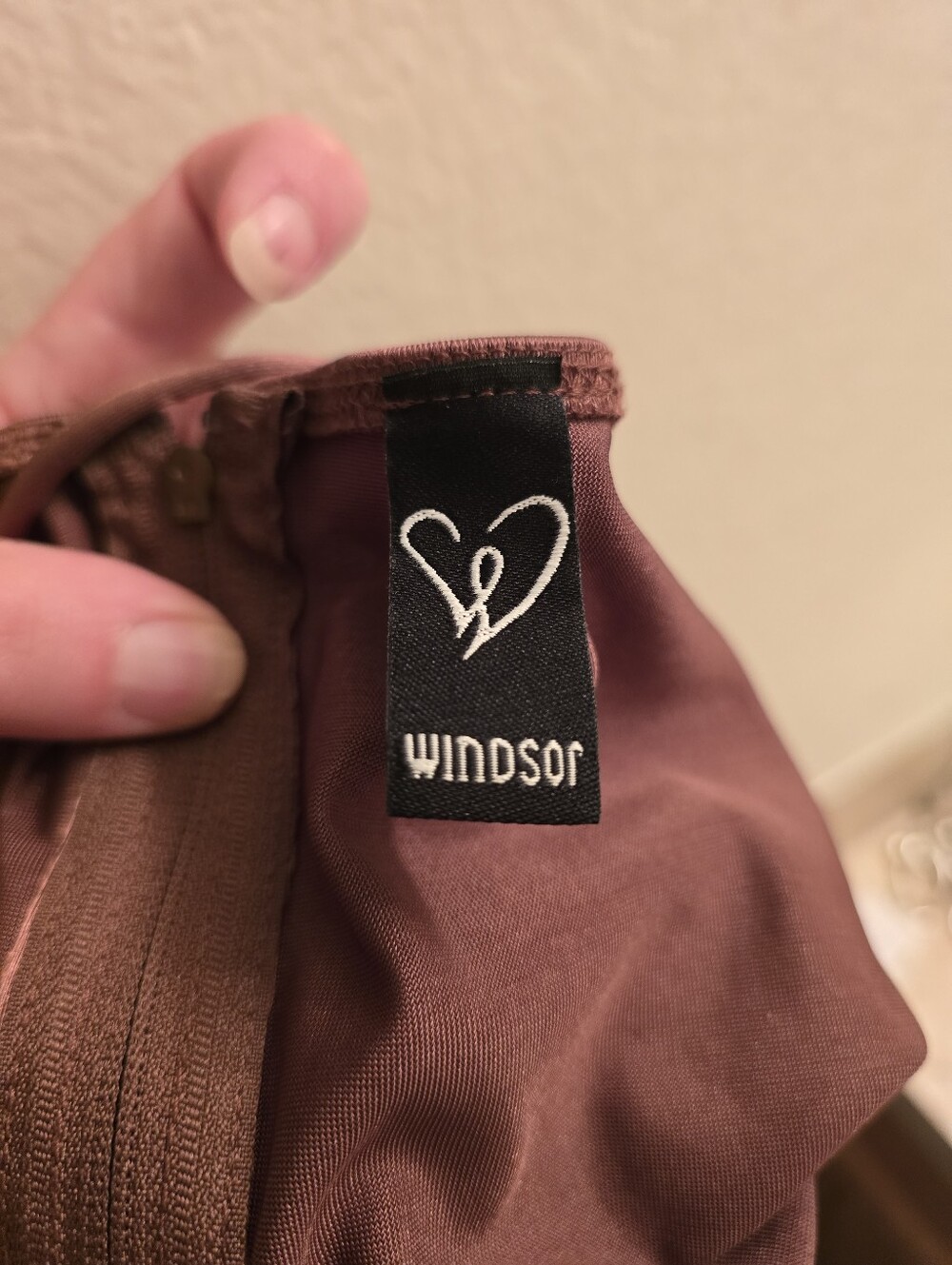 Windsor Brown Satin Twist Front Cutout Midi Dress 90's Minimalism Modern Glamour - Picture 8 of 9